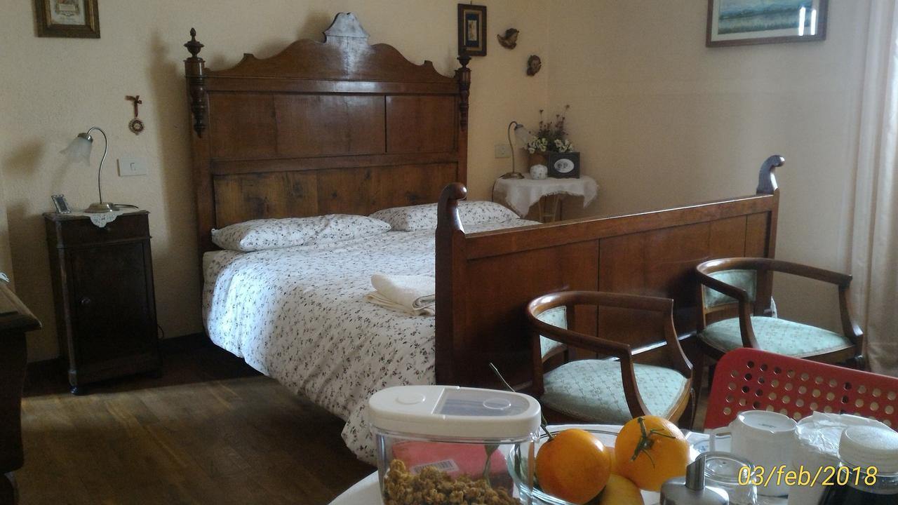 Vaccarizza L'Ape In Corte Casa Di Campagna, Via Francigena Stanze E Colazione المظهر الخارجي الصورة