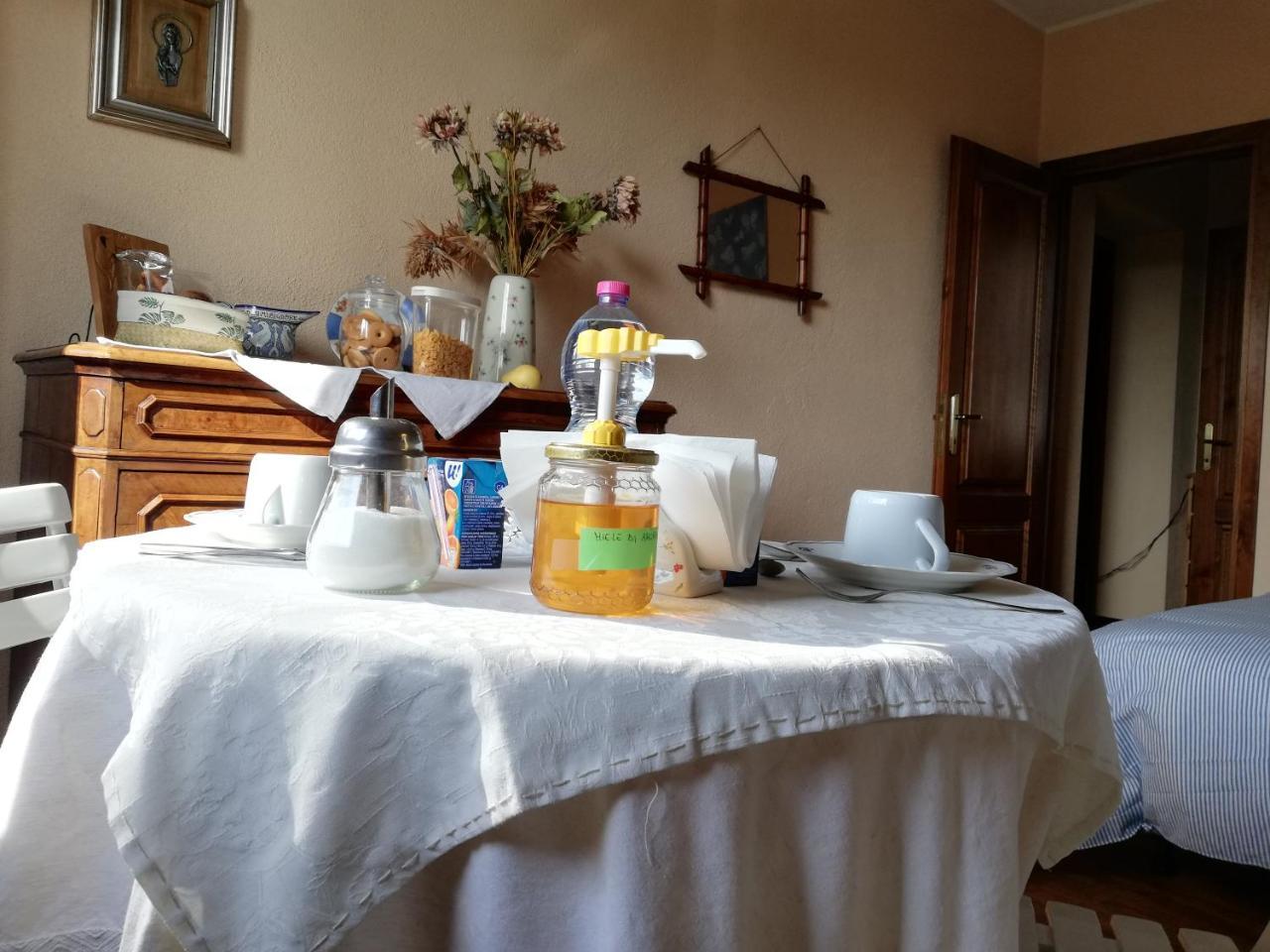 Vaccarizza L'Ape In Corte Casa Di Campagna, Via Francigena Stanze E Colazione المظهر الخارجي الصورة