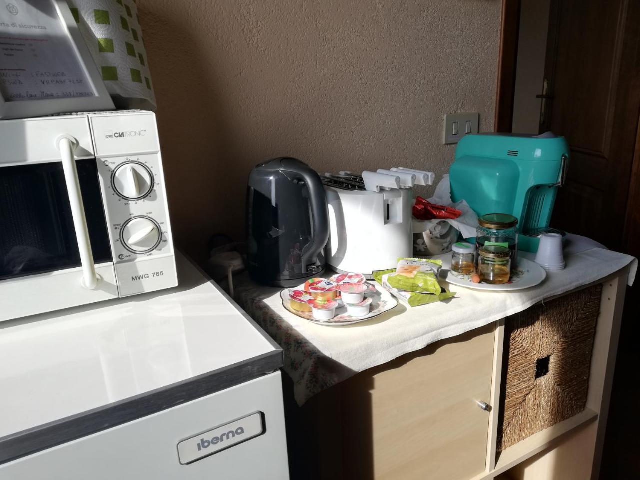 Vaccarizza L'Ape In Corte Casa Di Campagna, Via Francigena Stanze E Colazione المظهر الخارجي الصورة